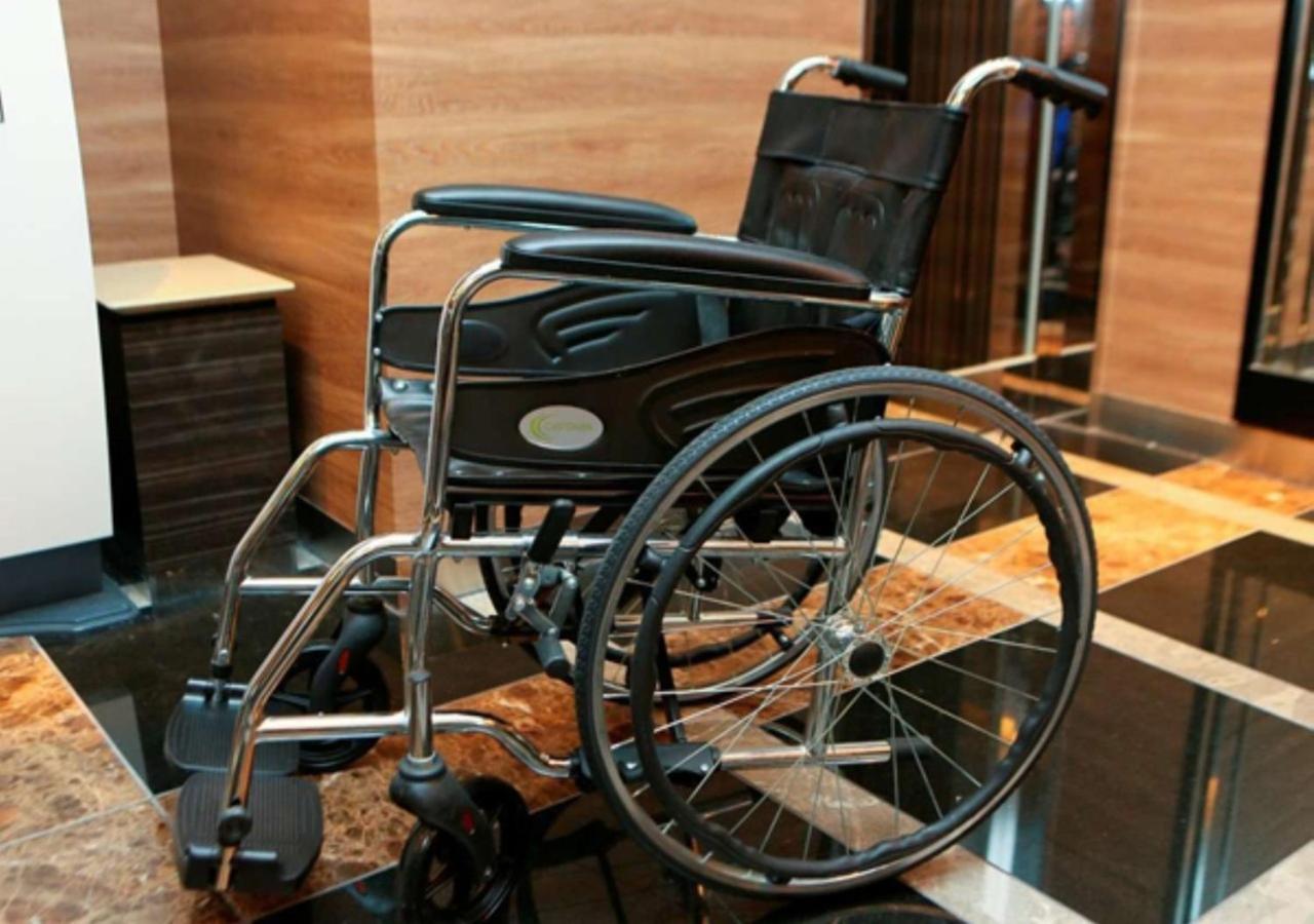 Apa Hotel & Resort Osaka Umeda Eki Tower Bagian luar foto