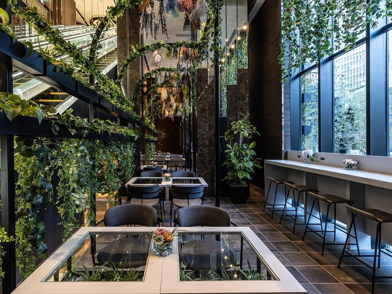 Apa Hotel & Resort Osaka Umeda Eki Tower Bagian luar foto